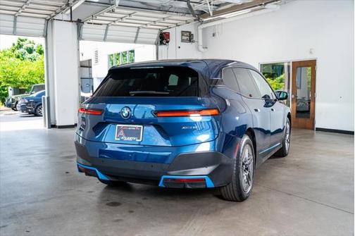 2023 BMW iX xDrive50