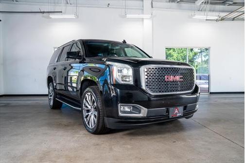 2017 GMC Yukon SLT