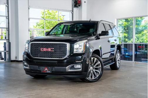 2017 GMC Yukon SLT