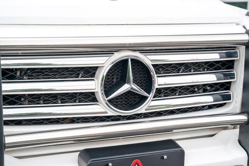 White 2017 Mercedes-Benz G-Class 4MATIC