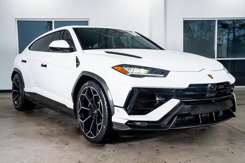 2024 Lamborghini Urus Performante