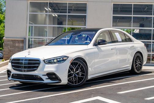 MANUFAKTUR Cashmere White Magno 2022 Mercedes-Benz S-Class 4MATIC