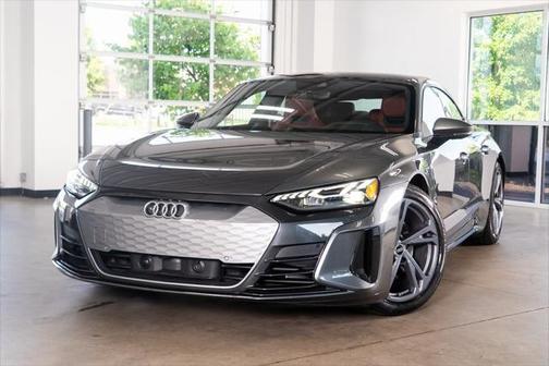 2022 Audi e-tron GT Premium Plus