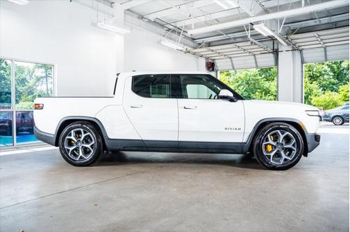 2022 Rivian R1T Adventure
