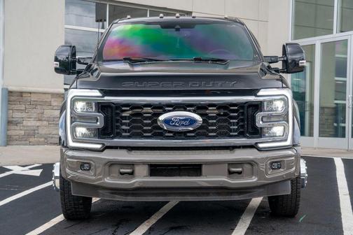 Agate Black Metallic 2023 Ford F-450 King Ranch