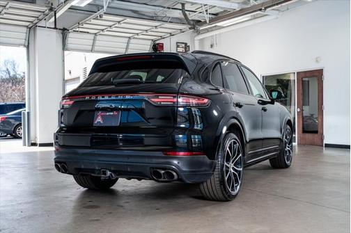 2019 Porsche Cayenne S
