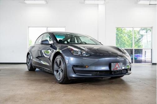 2023 Tesla Model 3 Standard Range