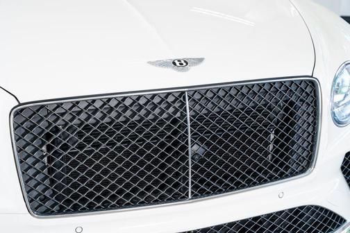White 2021 Bentley Bentayga Speed