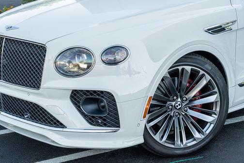 White 2021 Bentley Bentayga Speed