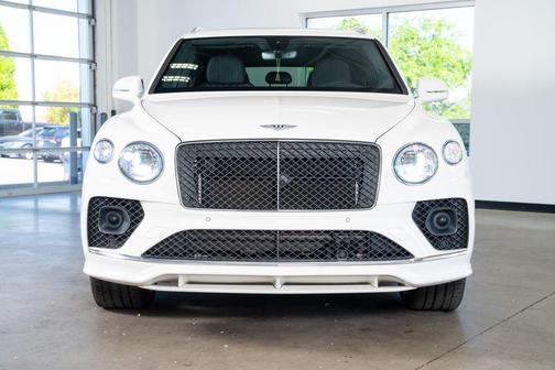 White 2021 Bentley Bentayga Speed