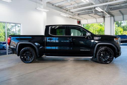 Onyx Black 2023 GMC Sierra 1500 Denali