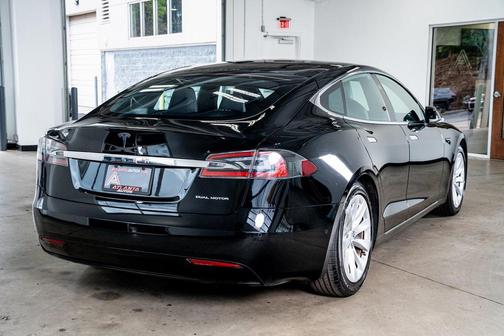 2019 Tesla Model S 