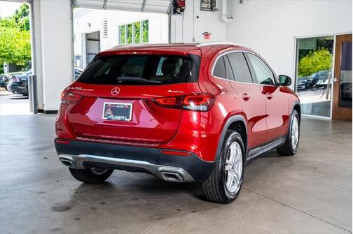 2021 Mercedes-Benz GLA 250 Base 4MATIC