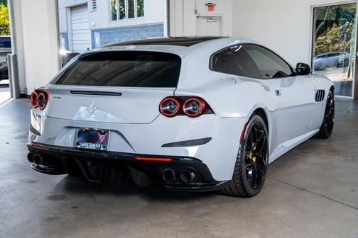 2019 Ferrari GTC4Lusso T