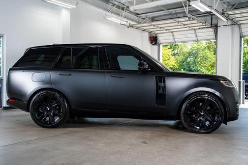 2023 Land Rover Range Rover P400 SE