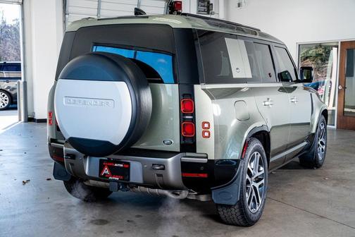 2021 Land Rover Defender 110 X-Dynamic HSE