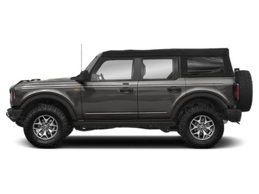 Carbonized Gray Metallic 2022 Ford Bronco Badlands