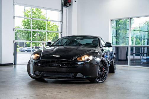2011 Aston Martin DB9 Base
