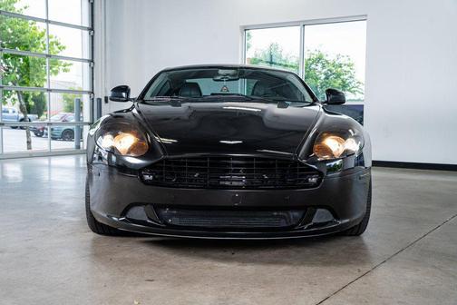 2011 Aston Martin DB9 Base