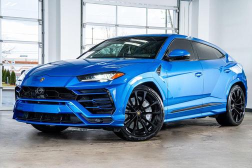 2020 Lamborghini Urus Base