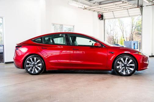 2024 Tesla Model 3 Long Range