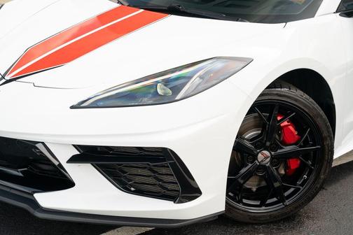 Arctic White 2020 Chevrolet Corvette Stingray w/3LT