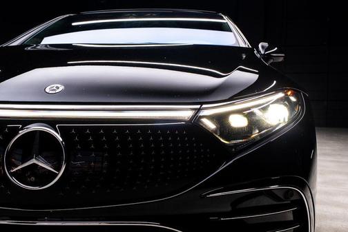 Black 2023 Mercedes-Benz EQS 580 4MATIC