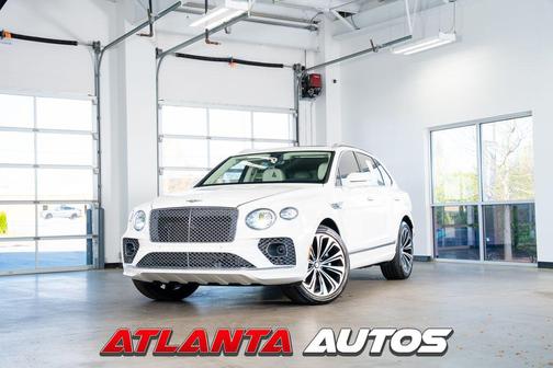 White 2021 Bentley Bentayga Hybrid AWD