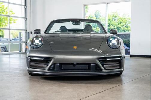 2024 Porsche 911 Carrera GTS