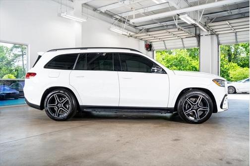 2025 Mercedes-Benz GLS 450 4MATIC