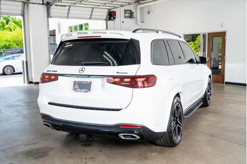 2025 Mercedes-Benz GLS 450 4MATIC