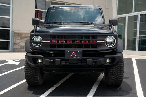 Shadow Black 2024 Ford Bronco Black Diamond