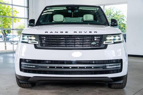 2025 Land Rover Range Rover P530 Autobiography