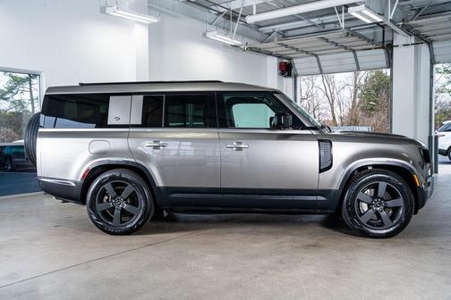 2023 Land Rover Defender 130 S