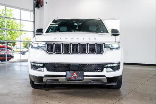 2023 Jeep Wagoneer L Series III 4x4