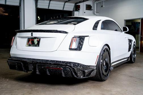 2024 Rolls-Royce Spectre Base