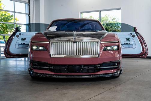 2024 Rolls-Royce Spectre 