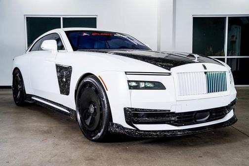 2024 Rolls-Royce Spectre 