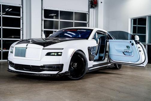 2024 Rolls-Royce Spectre 