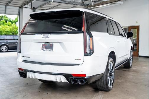 2023 Cadillac Escalade ESV V-Series