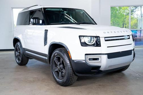 Fuji White 2022 Land Rover Defender 90 S