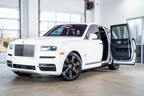 2021 Rolls-Royce Cullinan Base