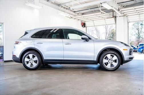 2019 Porsche Cayenne Base