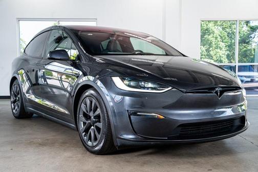 2024 Tesla Model X Long Range