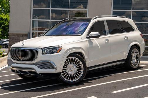 White 2023 Mercedes-Benz Maybach GLS 600 4MATIC