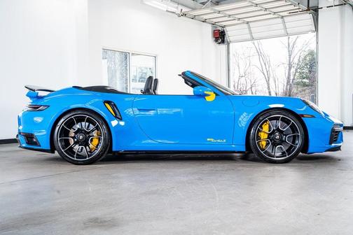 2022 Porsche 911 Turbo S