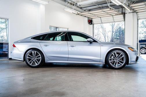 2022 Audi A7 55 Premium Plus