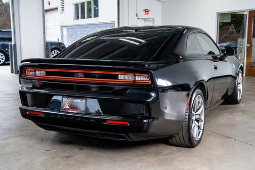 2025 Dodge Charger Daytona R/T Scat Pack