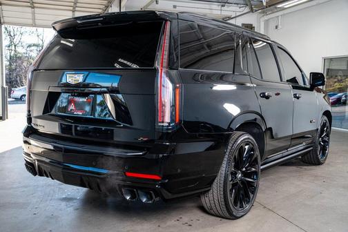 2025 Cadillac Escalade V-Series