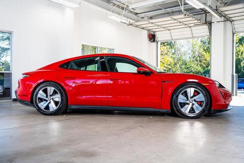 2022 Porsche Taycan 4S